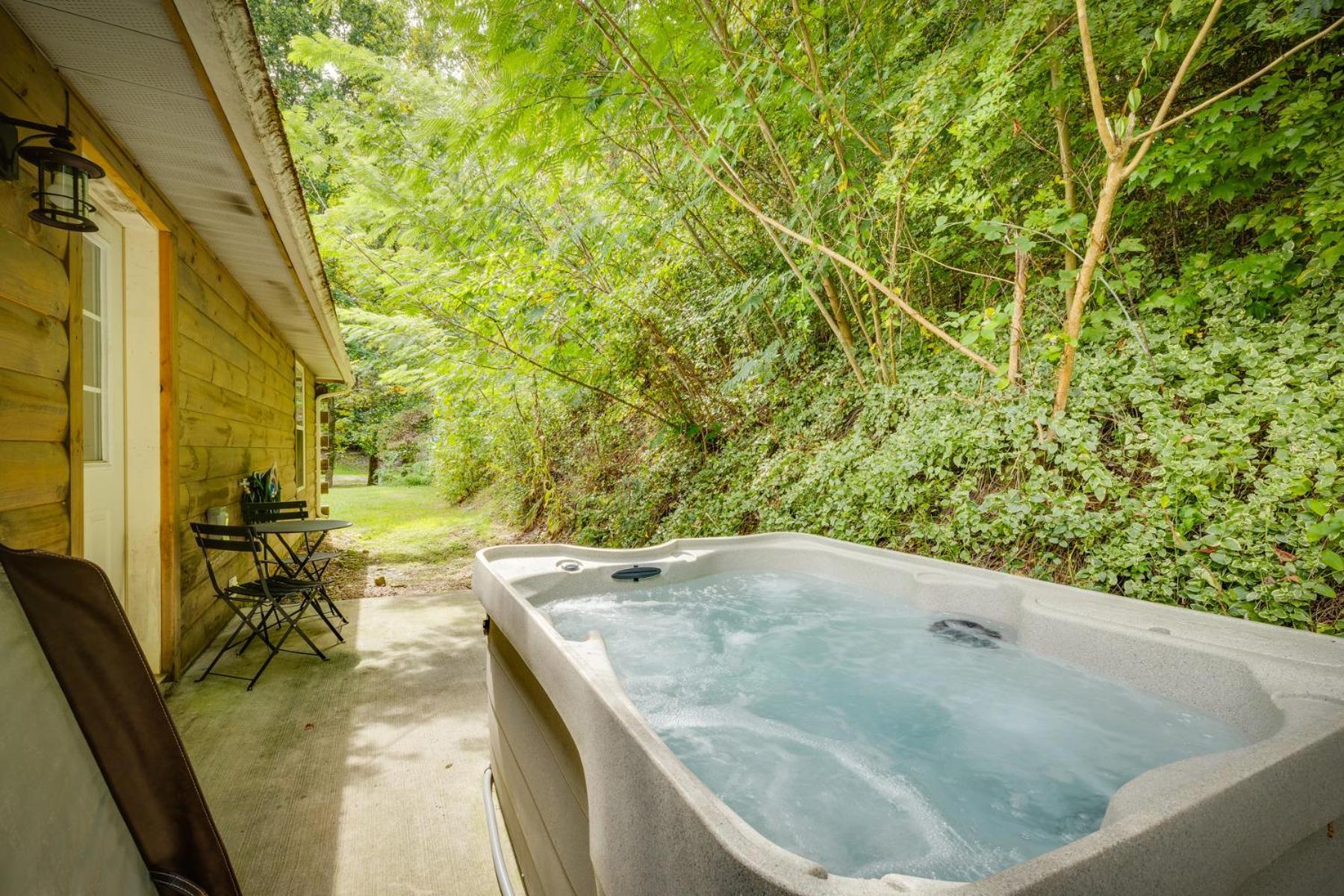 Bear Clubhouse Hot Tub, 1Mile From The Parkway, 900 In Free Tickets! Βίλα Pigeon Forge Εξωτερικό φωτογραφία