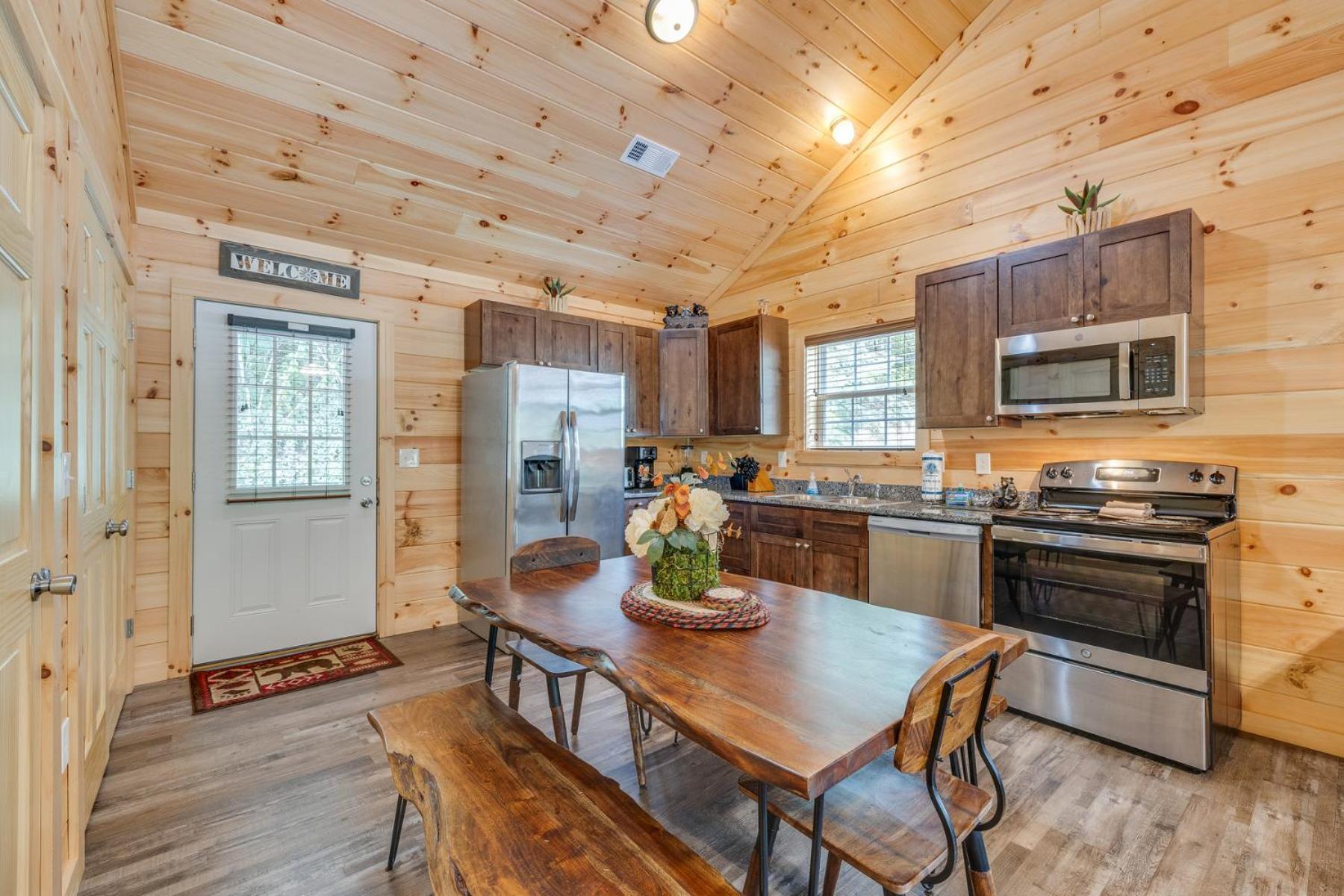 Bear Clubhouse Hot Tub, 1Mile From The Parkway, 900 In Free Tickets! Βίλα Pigeon Forge Εξωτερικό φωτογραφία