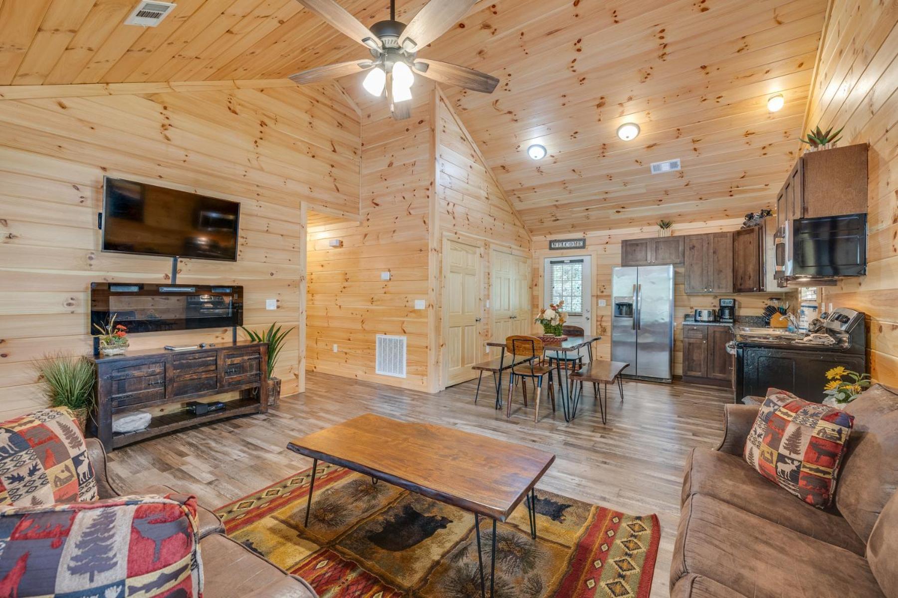 Bear Clubhouse Hot Tub, 1Mile From The Parkway, 900 In Free Tickets! Βίλα Pigeon Forge Εξωτερικό φωτογραφία